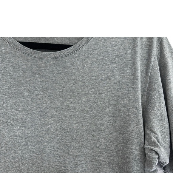 100% Authentic GUCCI XXL grey tee. - Picture 4 of 5